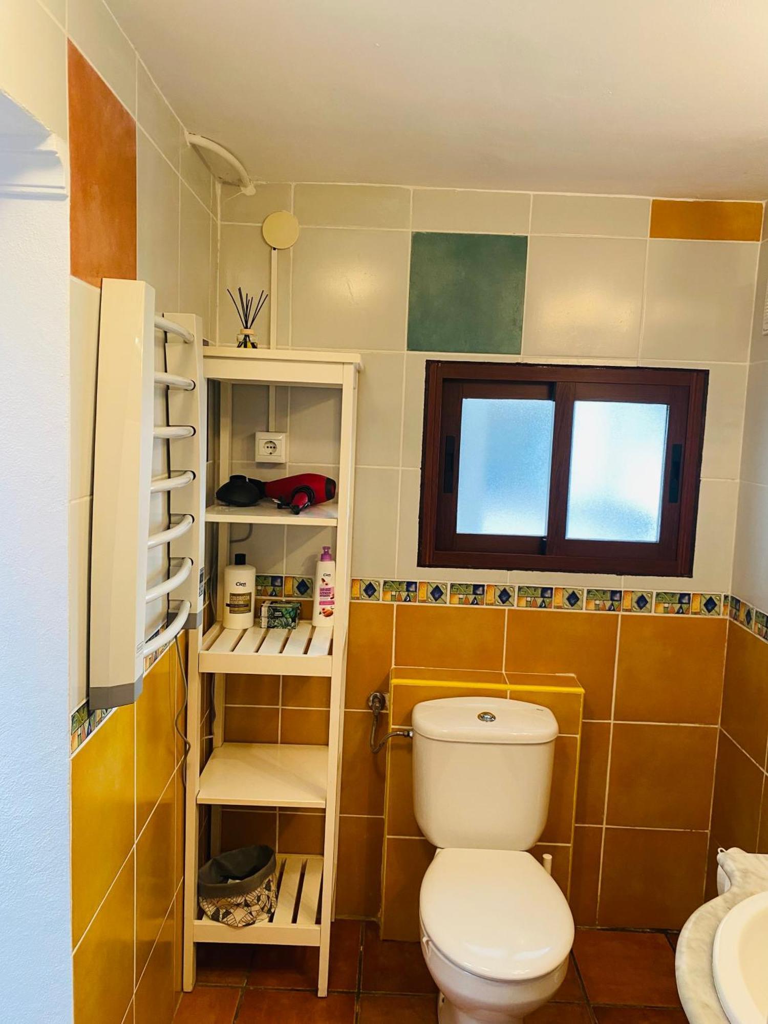 Room With Bathroom In Private House Casa Mar Торрокс Екстер'єр фото